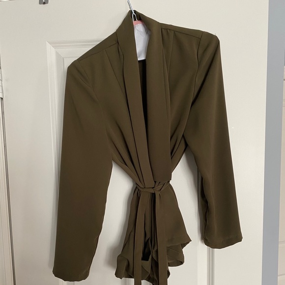 H&M blazer - Picture 2 of 2